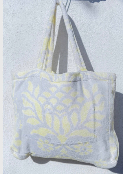 Fresco Towels -  Venetian Brocade Lemon/Sand - Medium Tote Bag