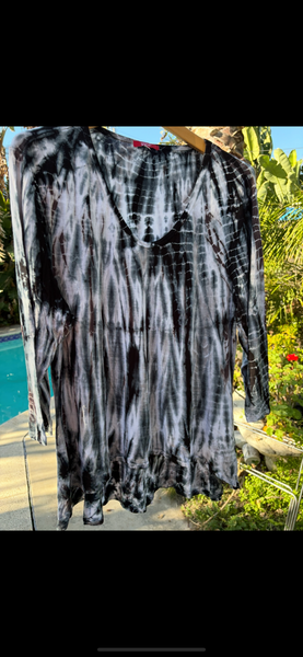 Alligator Tie Dye Hi/Low Top      White /Black