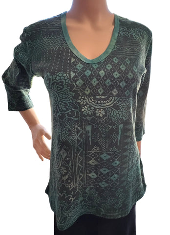 Bohemian Paisley V neck - Teal combo