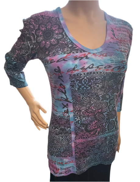 Inspirational Quotes V neck - Fuschia/Blue