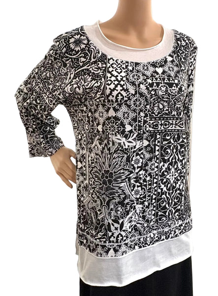 French Lace Layered hem top - Black/White