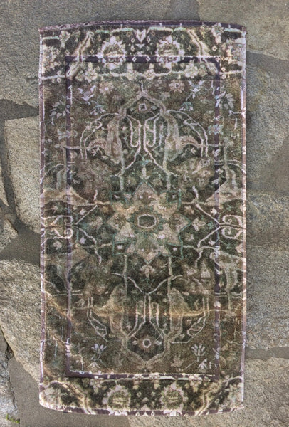 Fresco Towels - Casbah Rug Olive/Bark - Medium Bath Mat