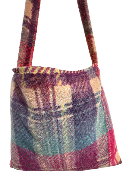 Fresco Towels - Highland Plaids Peach - Messenger Bag