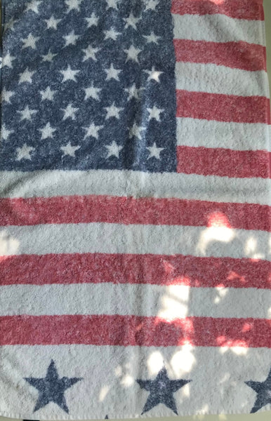 Fresco Towels- Vintage Americana - Hand Towel