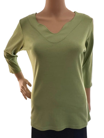 Solid Split V neck top - Lawn