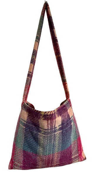 Fresco Towels - Highland Plaids Peach - Messenger Bag