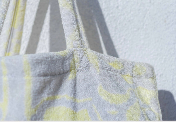 Fresco Towels -  Venetian Brocade Lemon/Sand - Medium Tote Bag