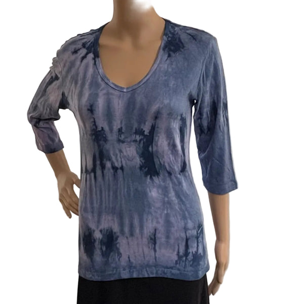 Oak Wash V Neck - Blue/Light Pink