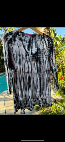 Alligator Tie Dye Hi/Low Top      White /Black