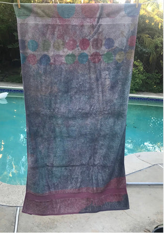 Fresco Towels - Abstract Balloons Taupe - Bath Towel