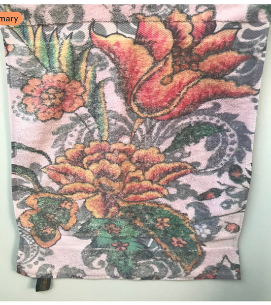 Fresco Towels - Damask Flowers Powder Pink  - Hand Towel