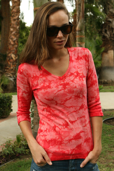 Crinkle Wash V- Neck - Red/Coral