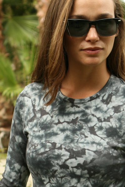 Crinkle Wash Crew Neck - Graphite
