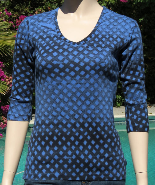 S size Only - Lattice V neck - Indigo/Blue