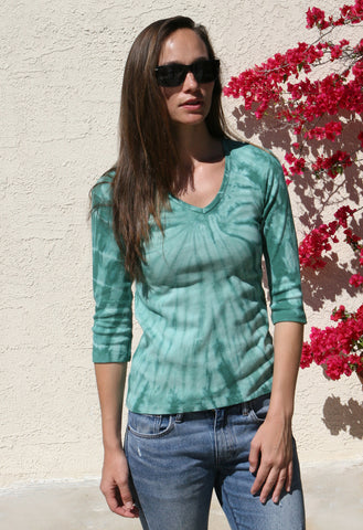 Spiral Wash V Neck - Emerald