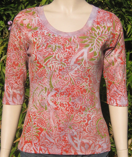 Round Neck Versailles Garden - Dahlia combo