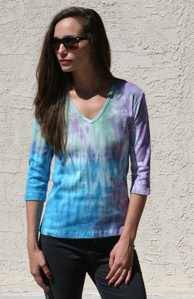 Revival wash V neck - Turq/Lilac/Emerald