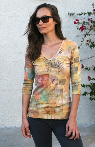 Venetian Voyage V neck - Gold combo