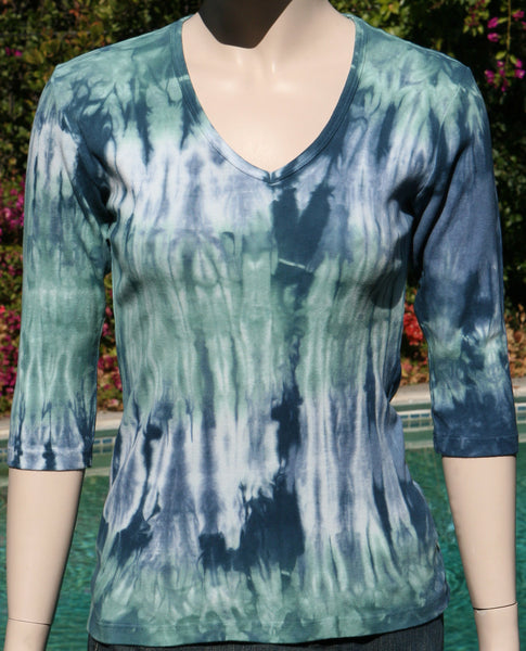 Oak Wash V Neck - Navy/Emerald